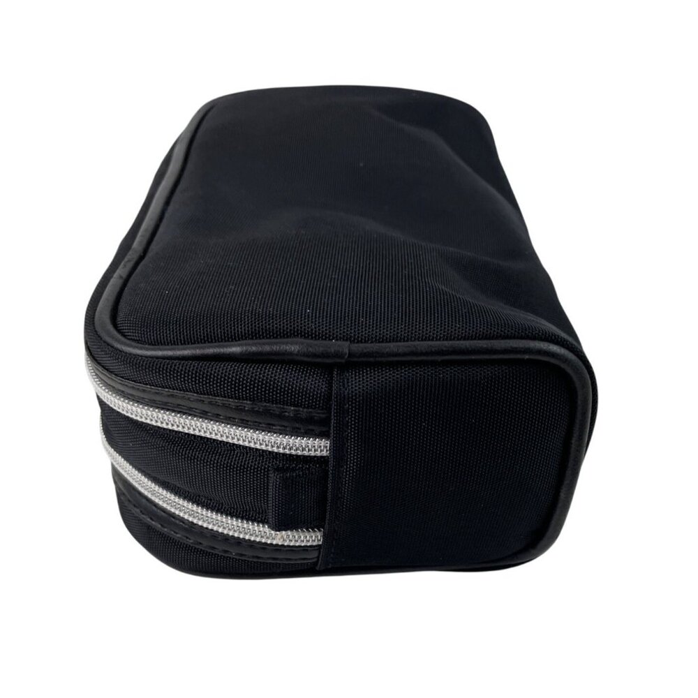 Metro Black Toiletry Case 3 Zip Kit Blue Interior - Picture 3 of 12